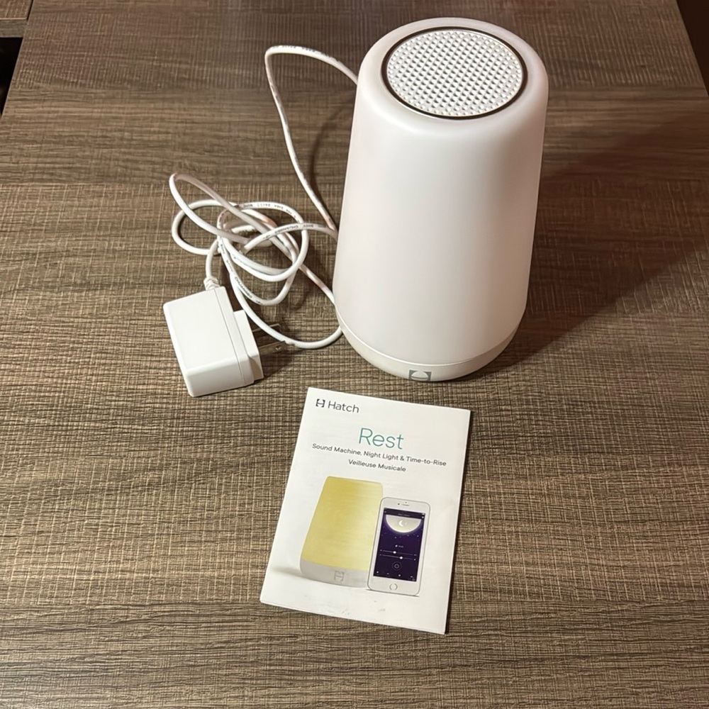 Hatch Rest Sound Machine and Night Light